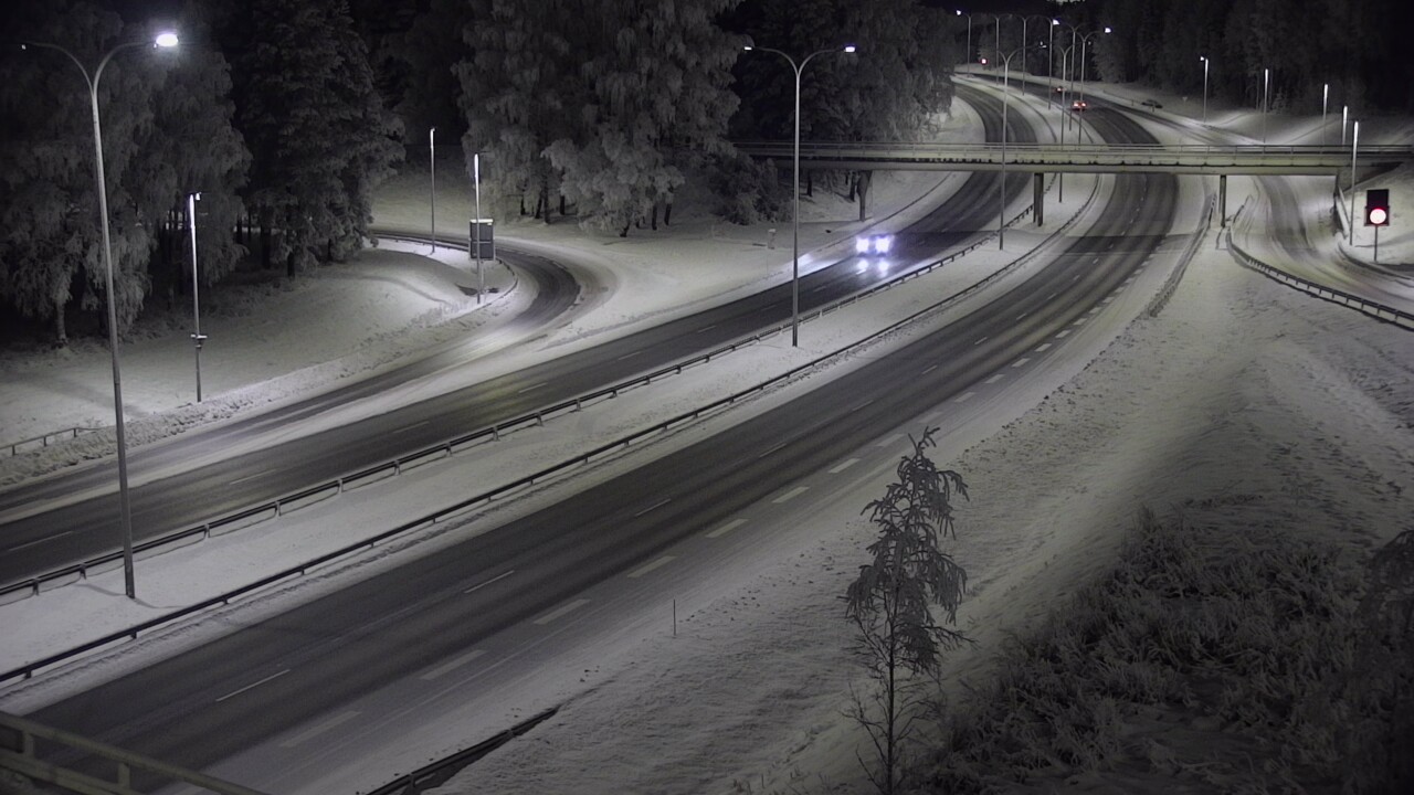 Weather Camera Image Väg 4 Uleåborg, Laanila, Oulu, Pohjois-Pohjanmaa