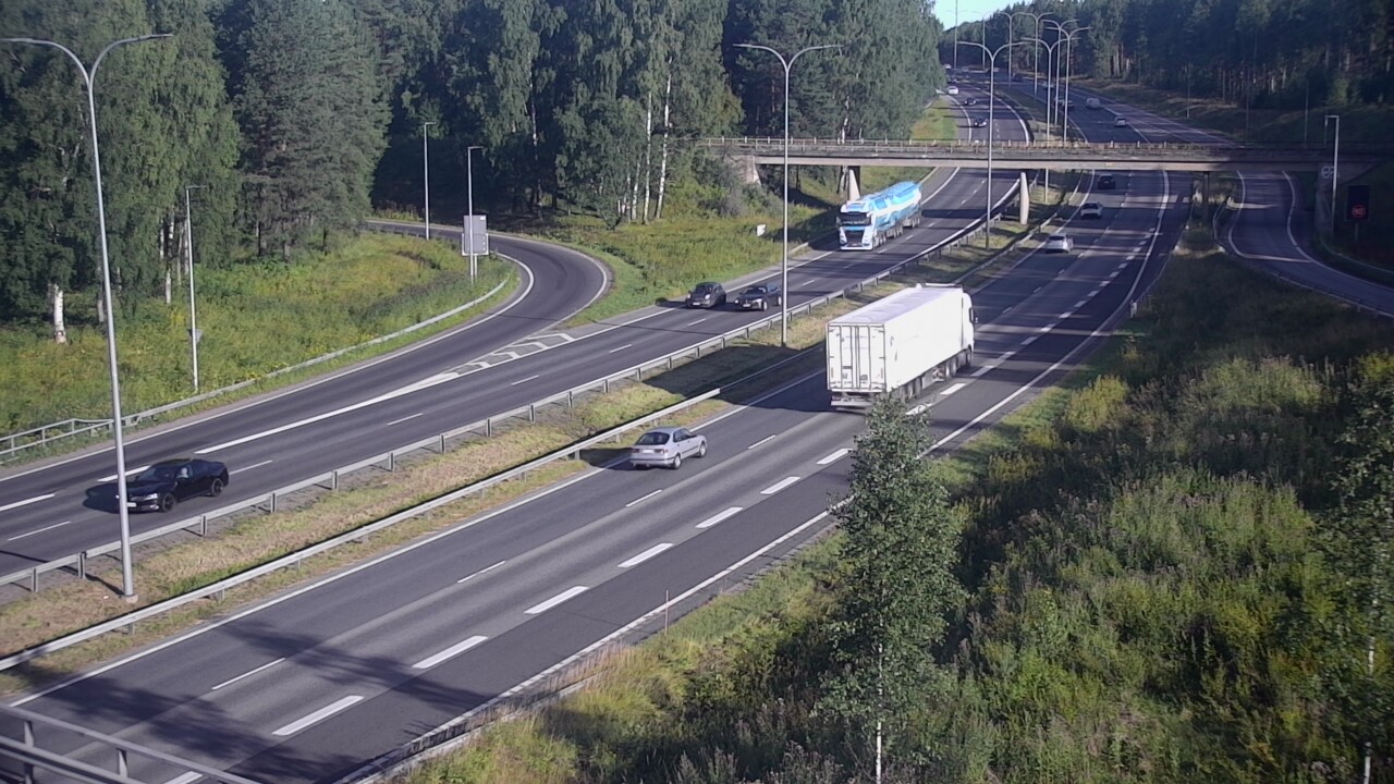 Weather Camera Image Road 4 Oulu, Laanila, Oulu, Pohjois-Pohjanmaa