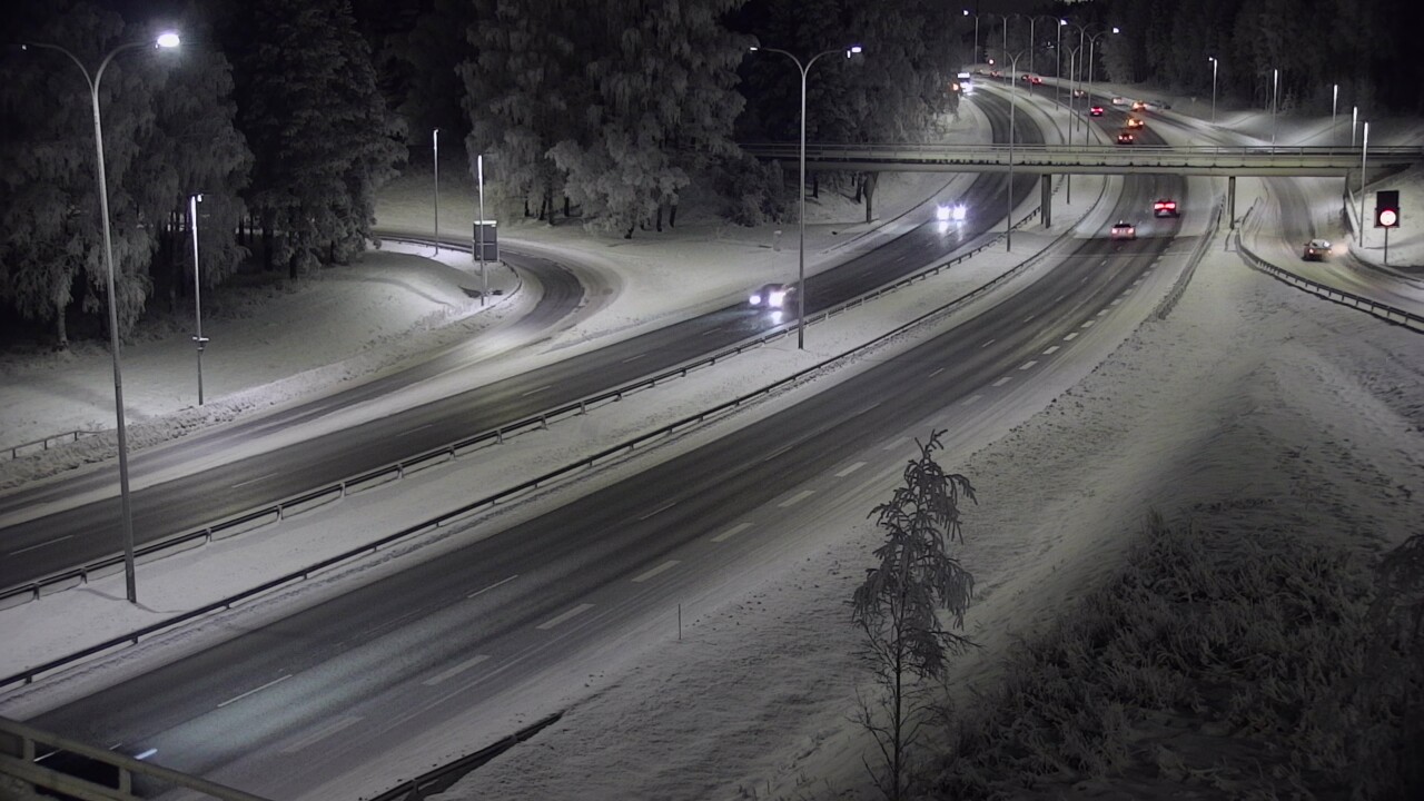 Weather Camera Image Väg 4 Uleåborg, Laanila, Oulu, Pohjois-Pohjanmaa