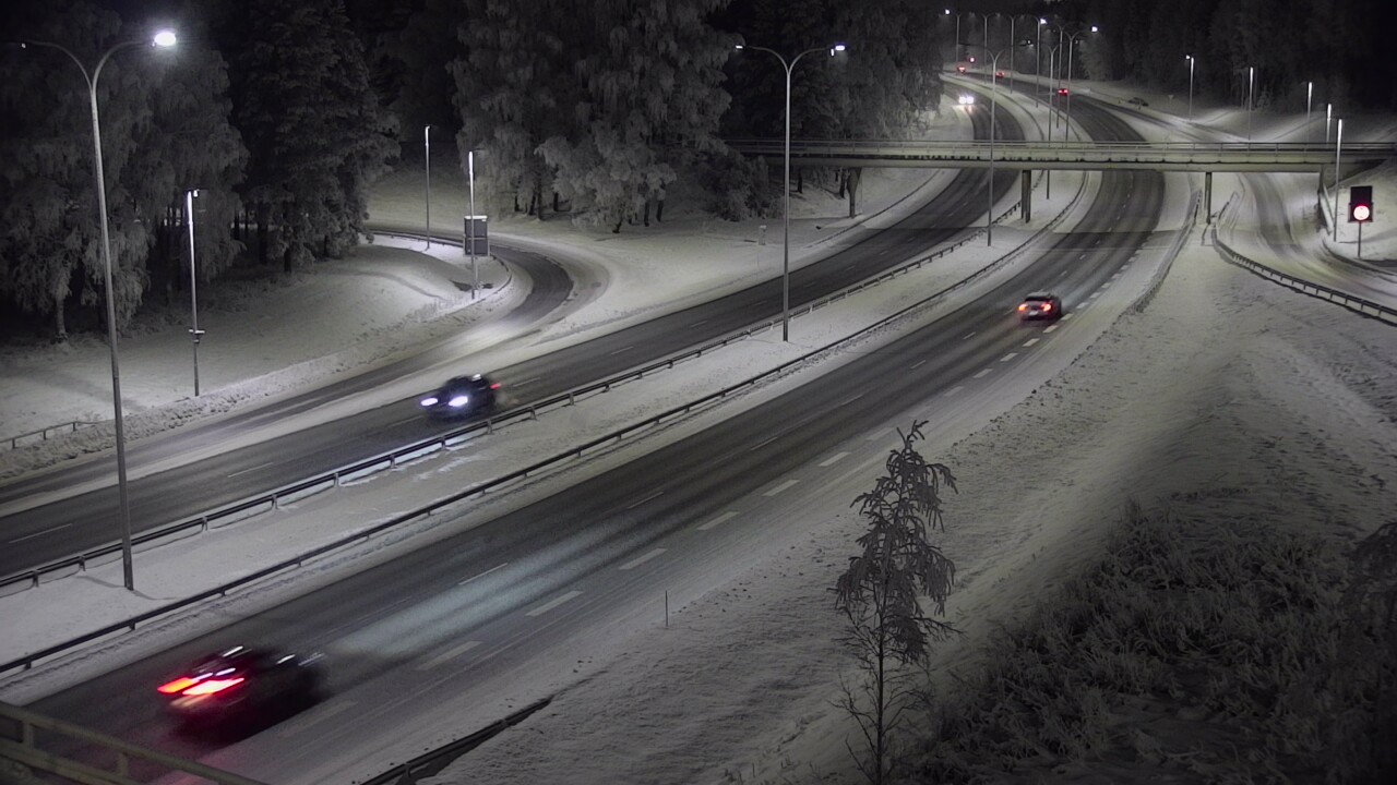 Weather Camera Image Väg 4 Uleåborg, Laanila, Oulu, Pohjois-Pohjanmaa