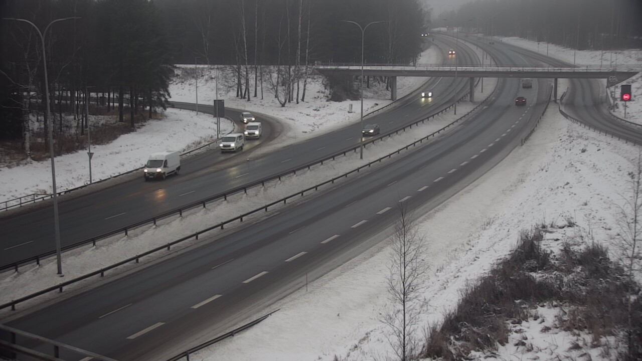 Weather Camera Image Väg 4 Uleåborg, Laanila, Oulu, Pohjois-Pohjanmaa