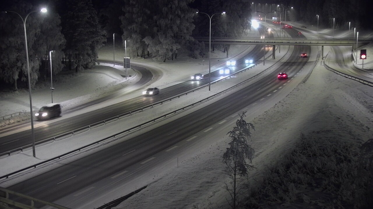 Weather Camera Image Väg 4 Uleåborg, Laanila, Oulu, Pohjois-Pohjanmaa