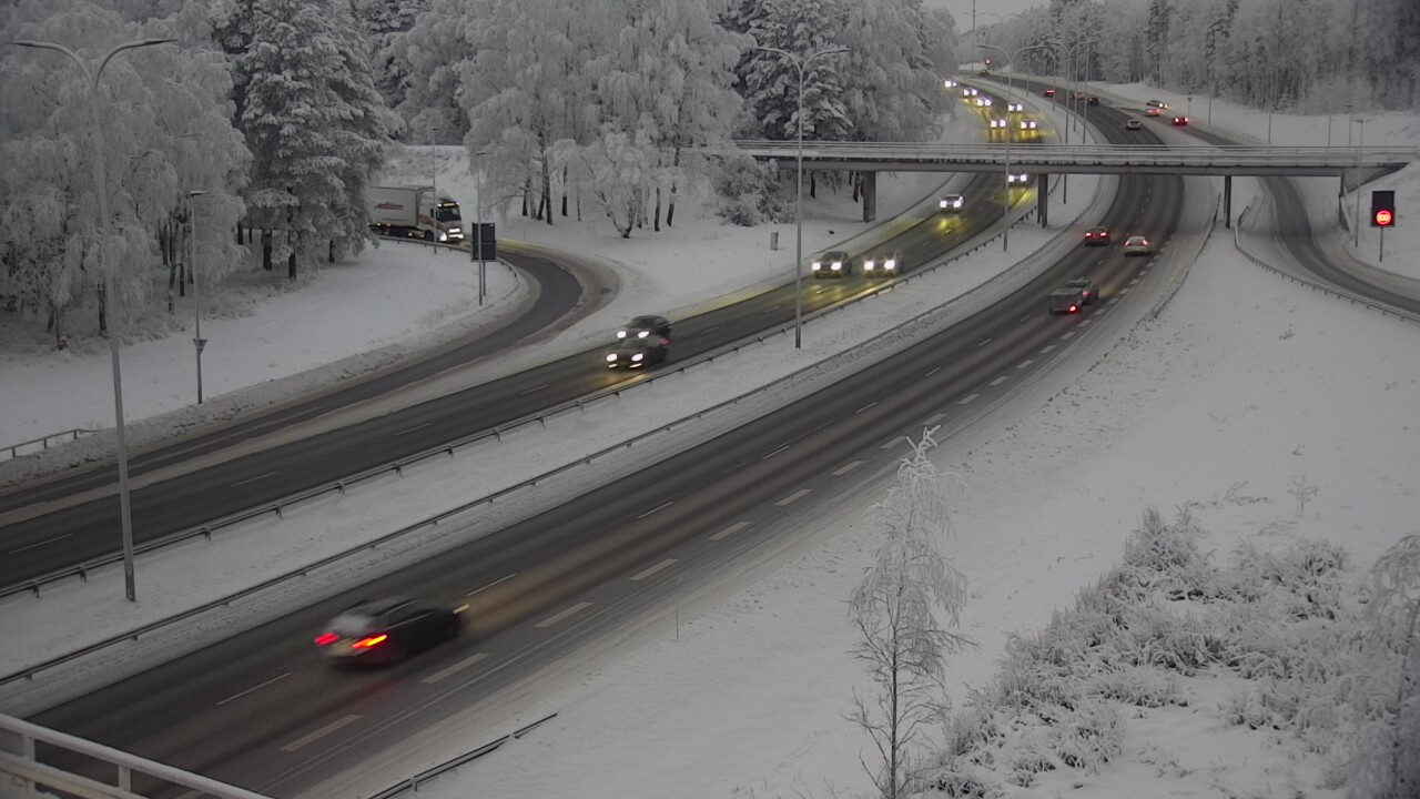 Weather Camera Image Väg 4 Uleåborg, Laanila, Oulu, Pohjois-Pohjanmaa