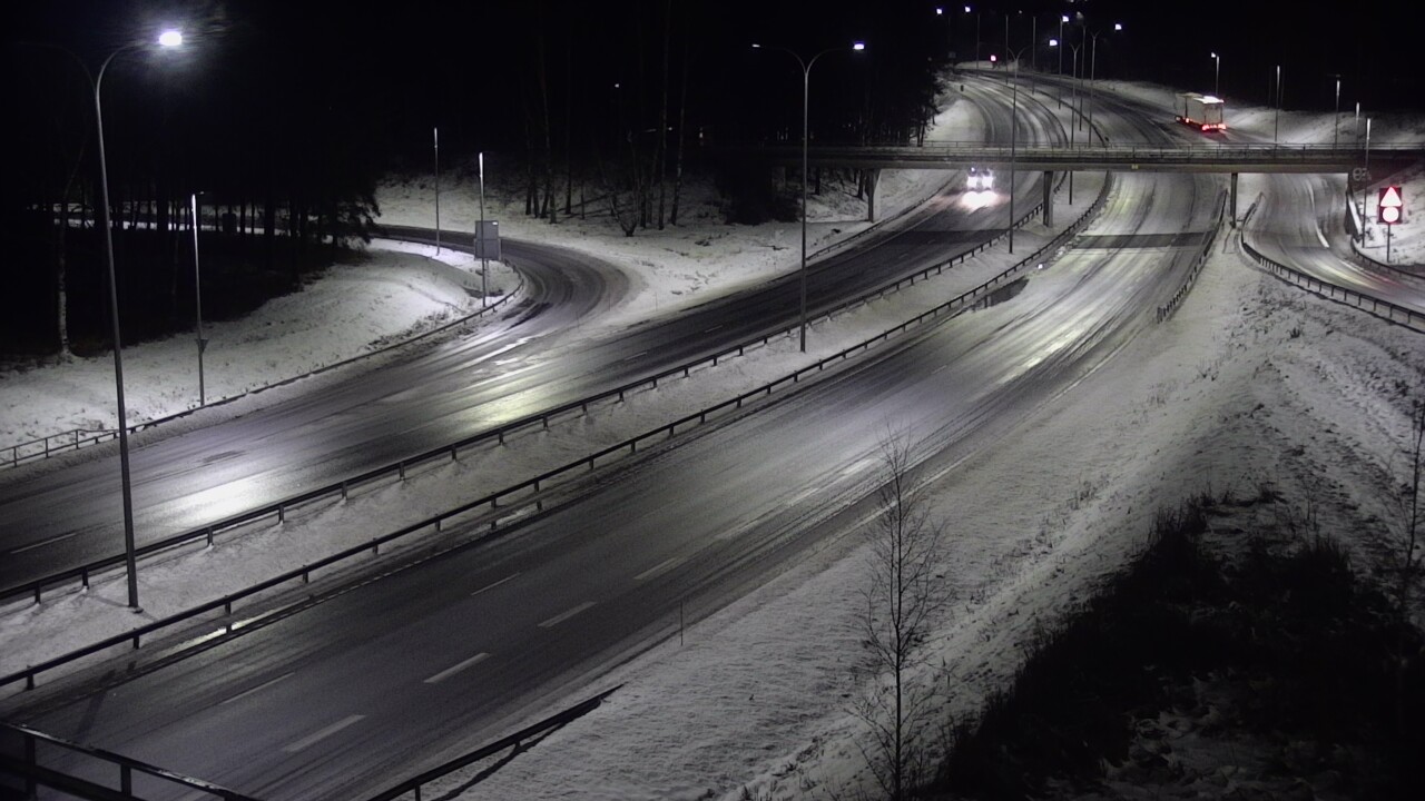 Weather Camera Image Väg 4 Uleåborg, Laanila, Oulu, Pohjois-Pohjanmaa