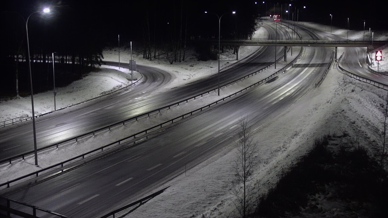 Weather Camera Image Väg 4 Uleåborg, Laanila, Oulu, Pohjois-Pohjanmaa