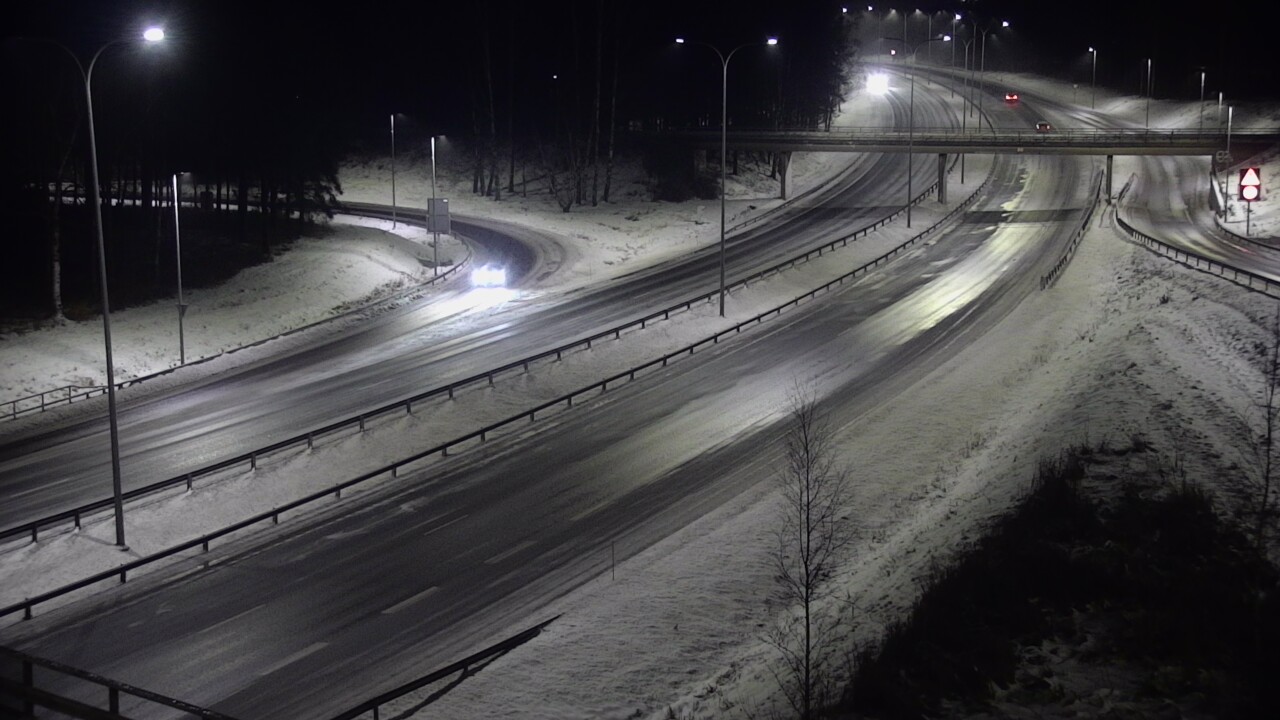 Weather Camera Image Väg 4 Uleåborg, Laanila, Oulu, Pohjois-Pohjanmaa