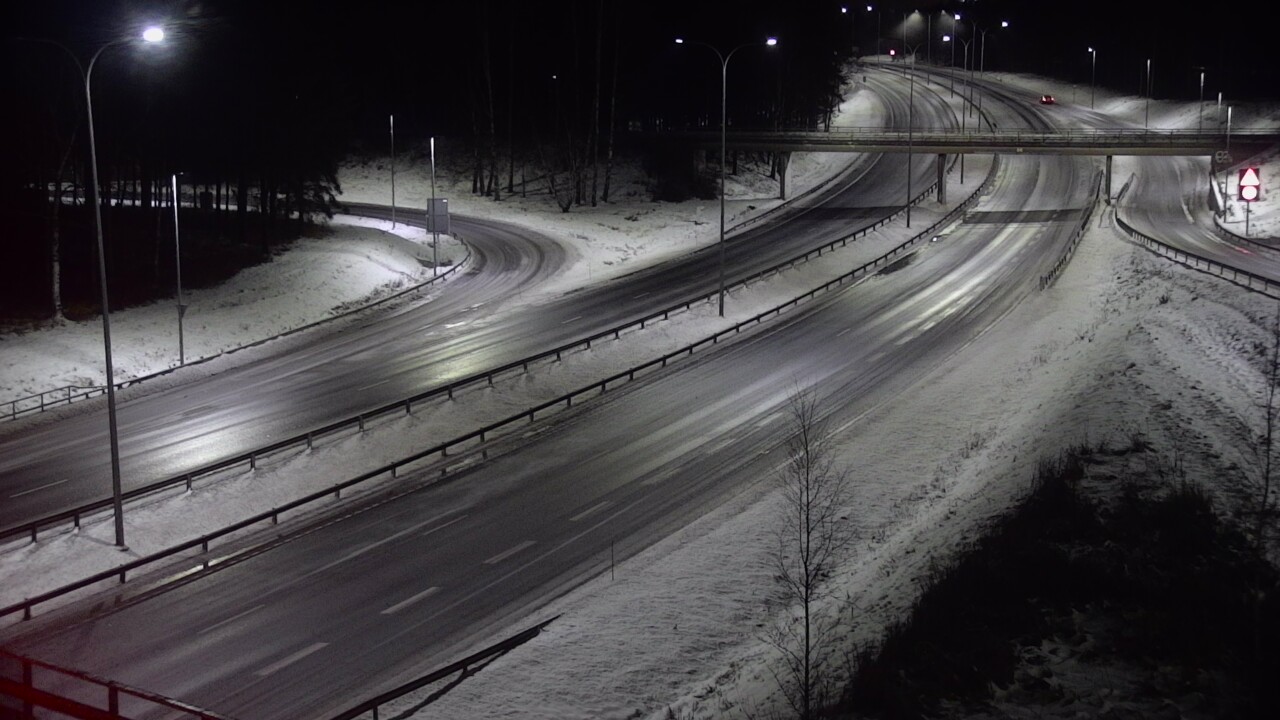 Weather Camera Image Väg 4 Uleåborg, Laanila, Oulu, Pohjois-Pohjanmaa