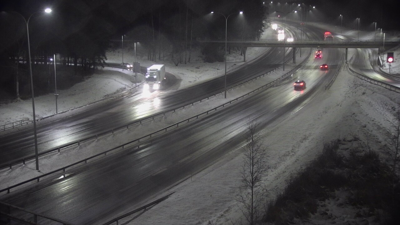 Weather Camera Image Väg 4 Uleåborg, Laanila, Oulu, Pohjois-Pohjanmaa