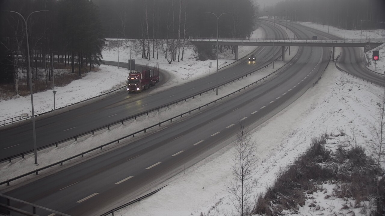 Weather Camera Image Väg 4 Uleåborg, Laanila, Oulu, Pohjois-Pohjanmaa