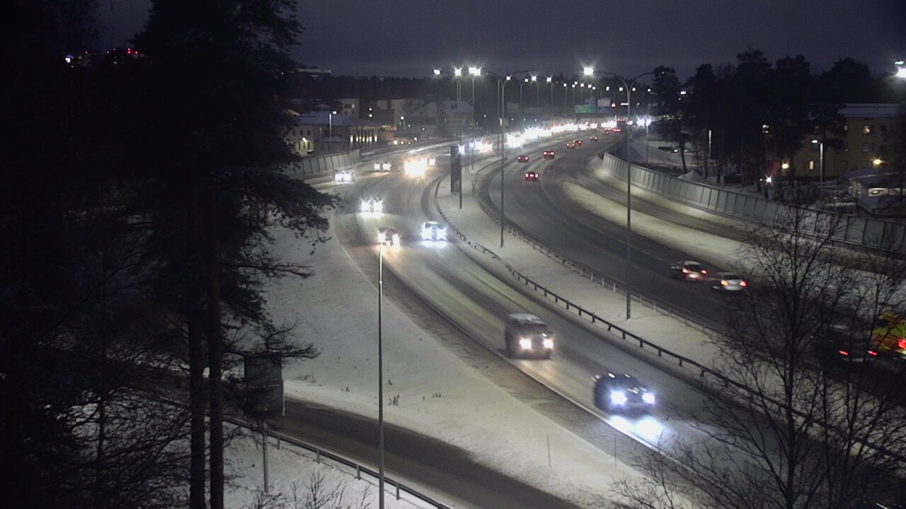 Weather Camera Image Väg 4 Uleåborg, Laanila, Oulu, Pohjois-Pohjanmaa