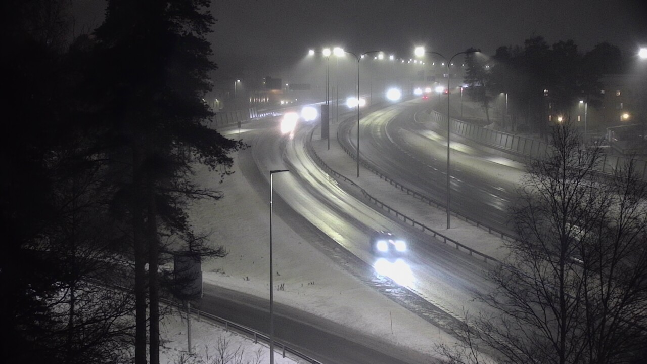 Weather Camera Image Väg 4 Uleåborg, Laanila, Oulu, Pohjois-Pohjanmaa