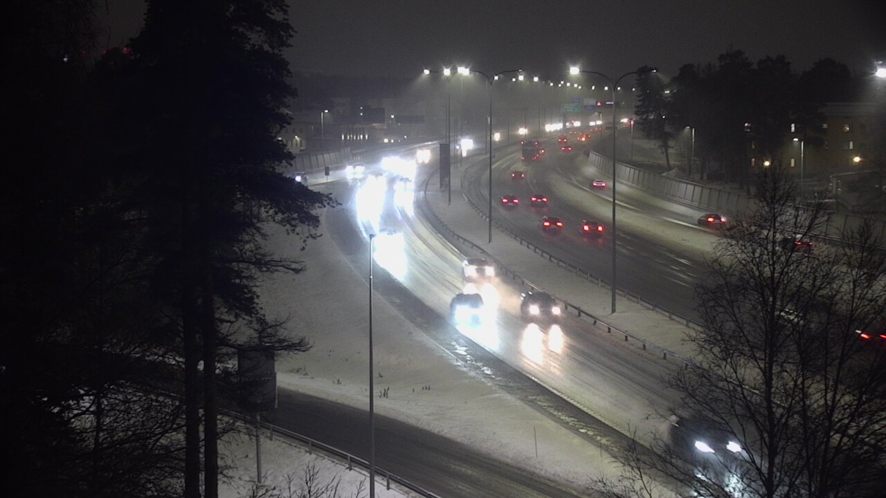 Weather Camera Image Väg 4 Uleåborg, Laanila, Oulu, Pohjois-Pohjanmaa