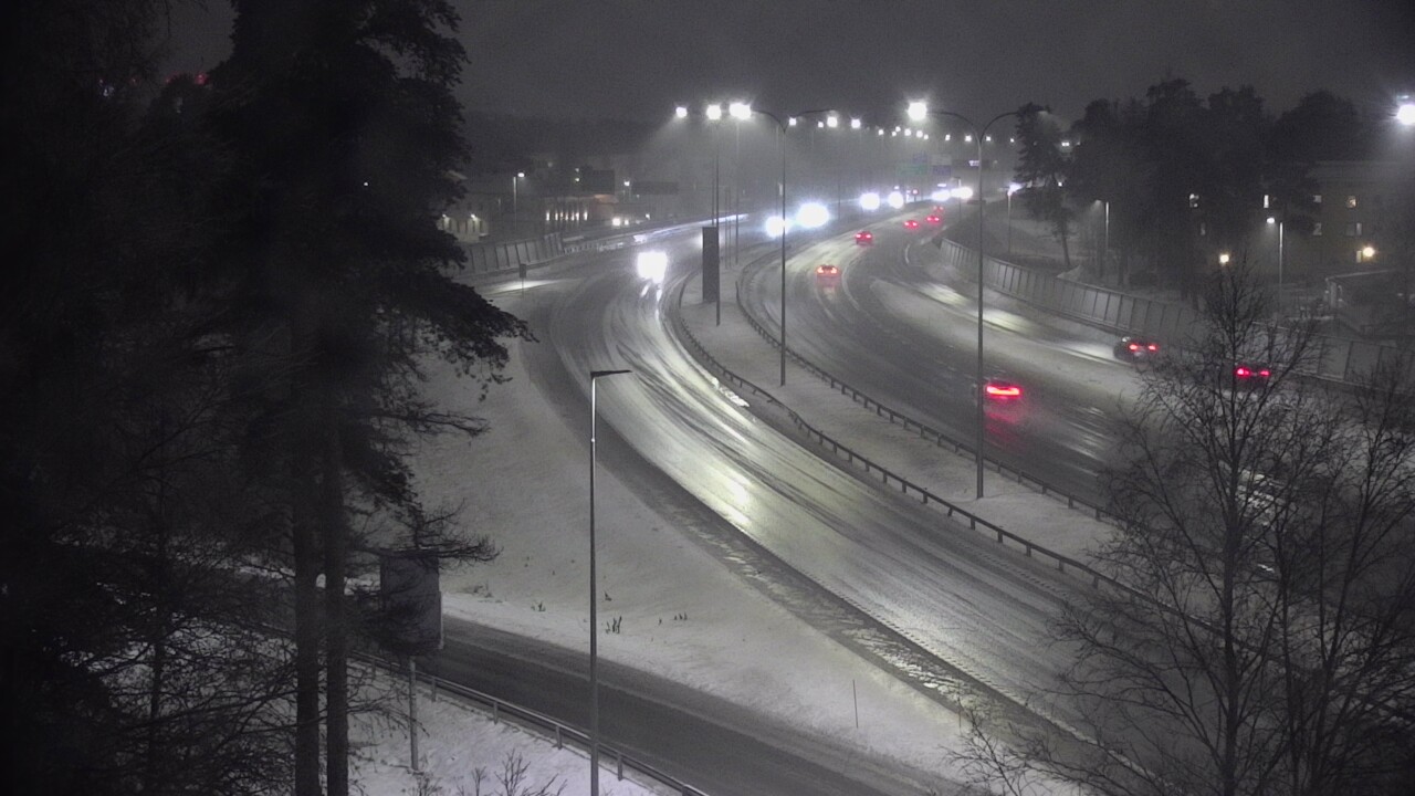 Weather Camera Image Väg 4 Uleåborg, Laanila, Oulu, Pohjois-Pohjanmaa