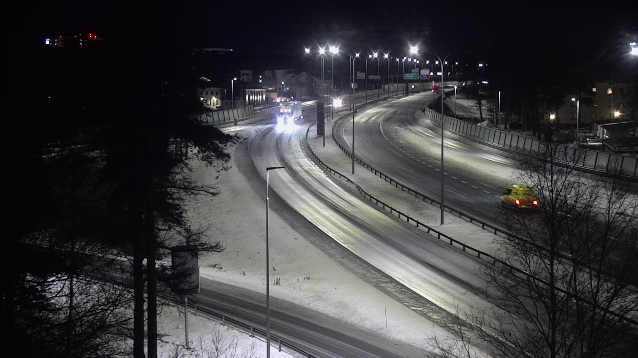 Weather Camera Image Väg 4 Uleåborg, Laanila, Oulu, Pohjois-Pohjanmaa