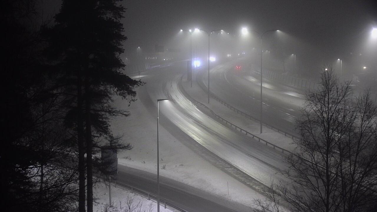 Weather Camera Image Väg 4 Uleåborg, Laanila, Oulu, Pohjois-Pohjanmaa