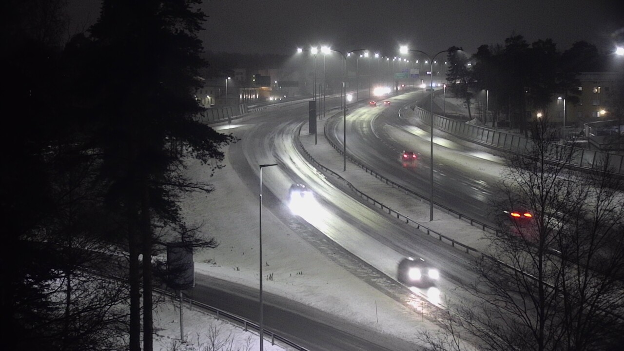 Weather Camera Image Väg 4 Uleåborg, Laanila, Oulu, Pohjois-Pohjanmaa