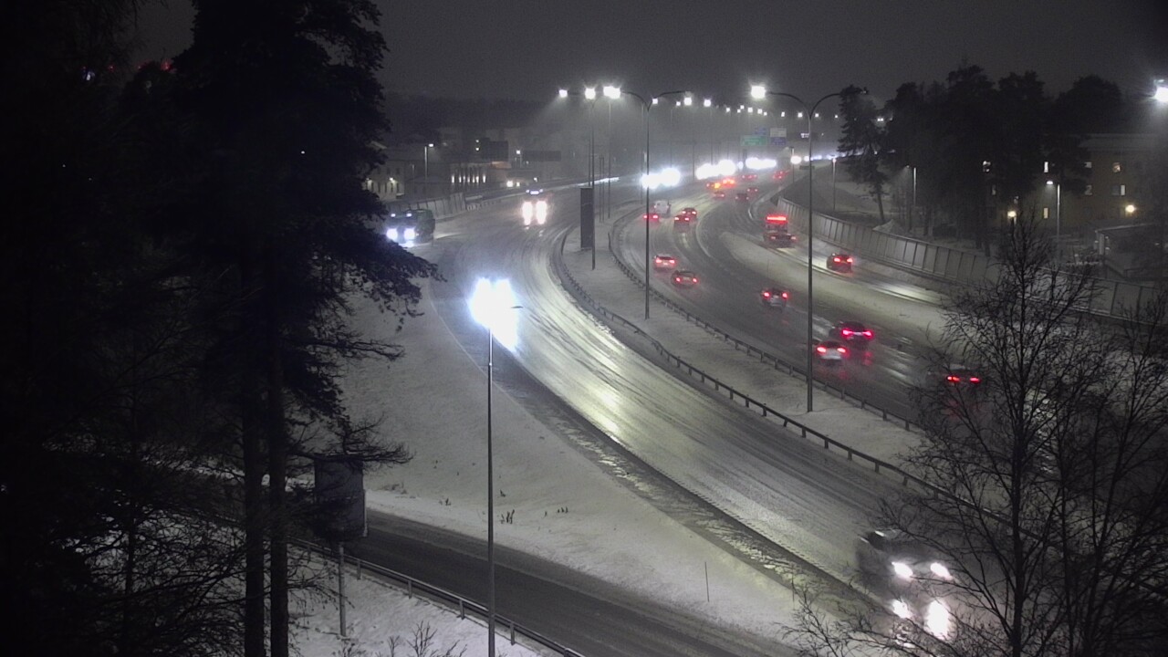 Weather Camera Image Väg 4 Uleåborg, Laanila, Oulu, Pohjois-Pohjanmaa