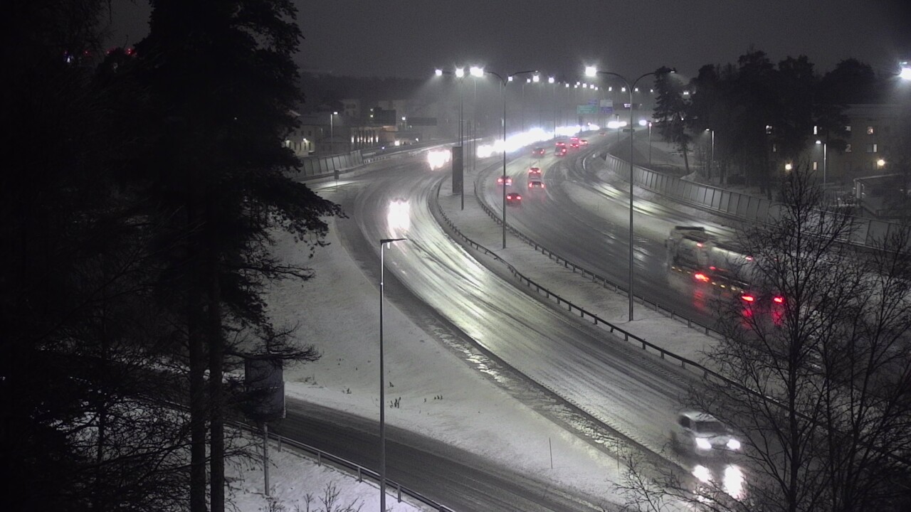 Weather Camera Image Väg 4 Uleåborg, Laanila, Oulu, Pohjois-Pohjanmaa