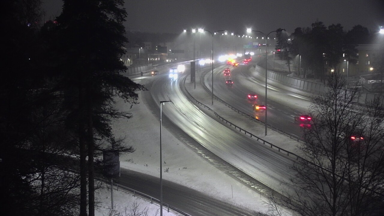 Weather Camera Image Väg 4 Uleåborg, Laanila, Oulu, Pohjois-Pohjanmaa