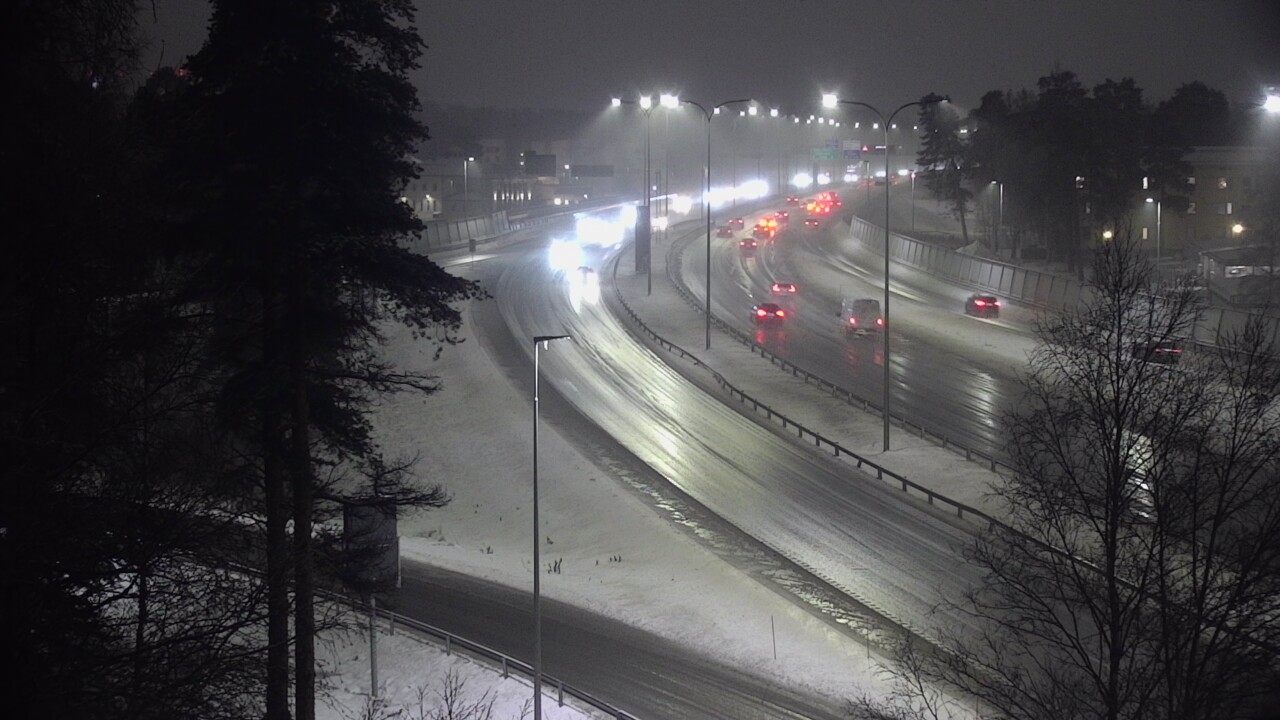 Weather Camera Image Väg 4 Uleåborg, Laanila, Oulu, Pohjois-Pohjanmaa