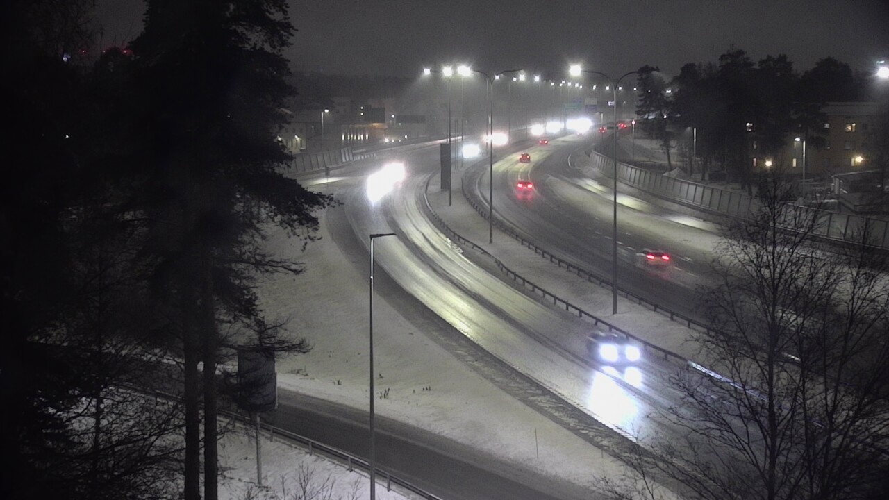 Weather Camera Image Väg 4 Uleåborg, Laanila, Oulu, Pohjois-Pohjanmaa