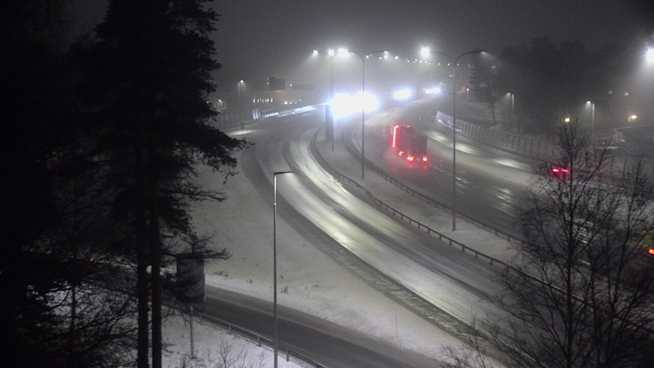 Weather Camera Image Väg 4 Uleåborg, Laanila, Oulu, Pohjois-Pohjanmaa