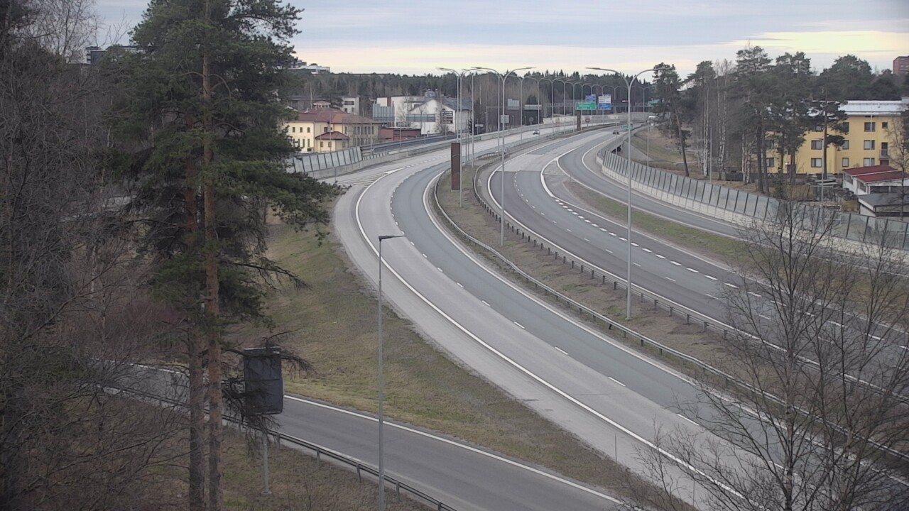 Weather Camera Image Väg 4 Uleåborg, Laanila, Oulu, Pohjois-Pohjanmaa