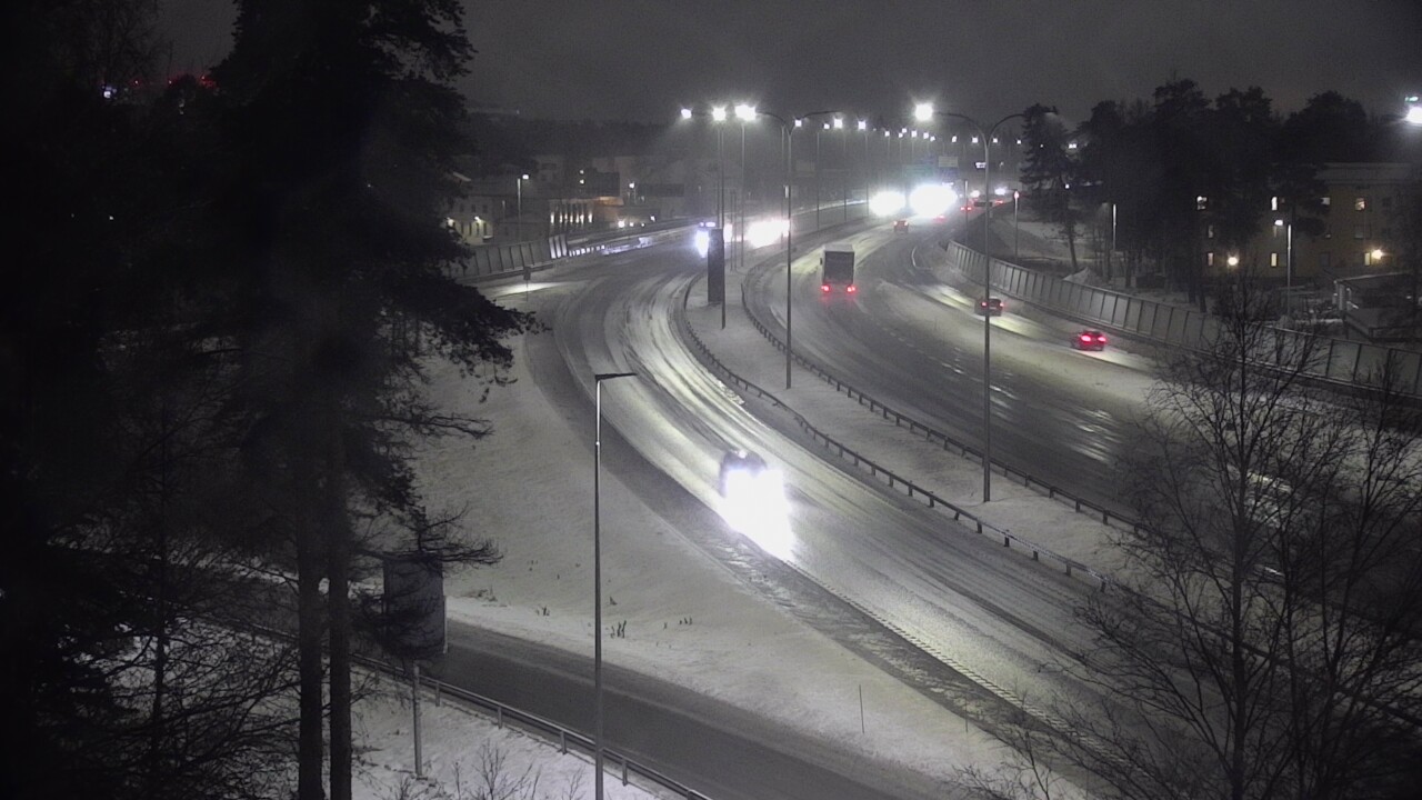 Weather Camera Image Väg 4 Uleåborg, Laanila, Oulu, Pohjois-Pohjanmaa