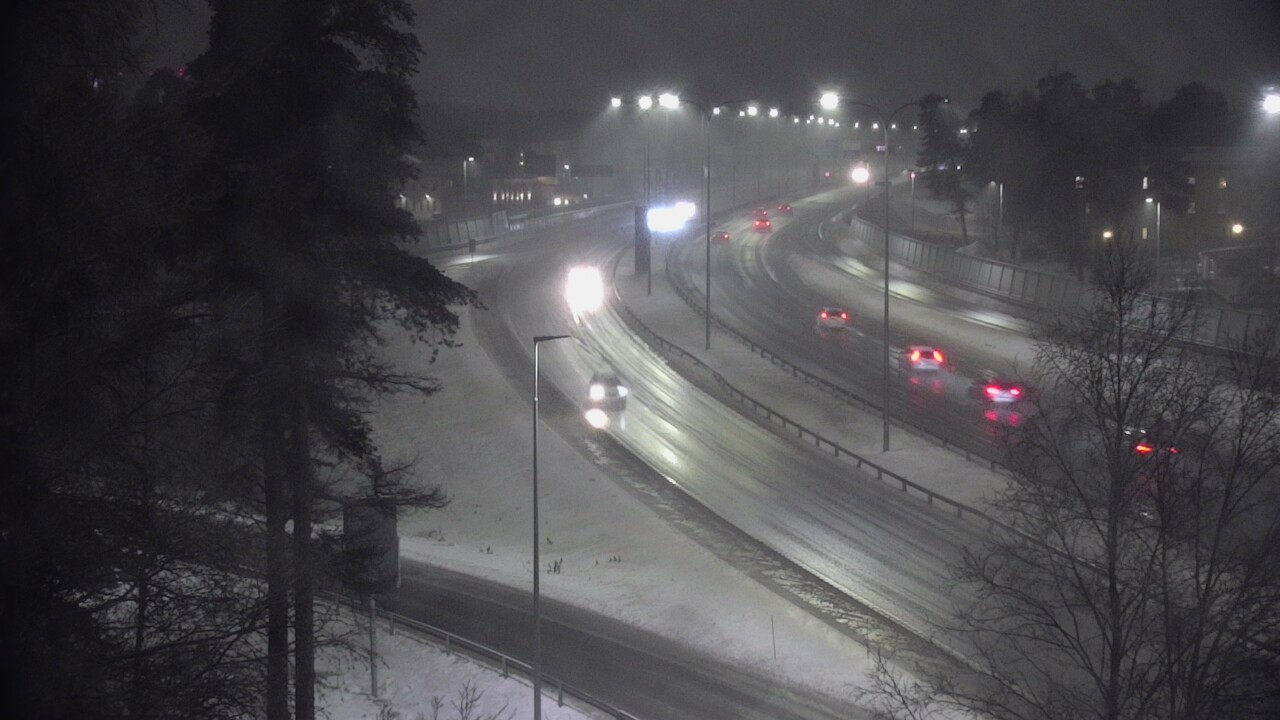 Weather Camera Image Väg 4 Uleåborg, Laanila, Oulu, Pohjois-Pohjanmaa