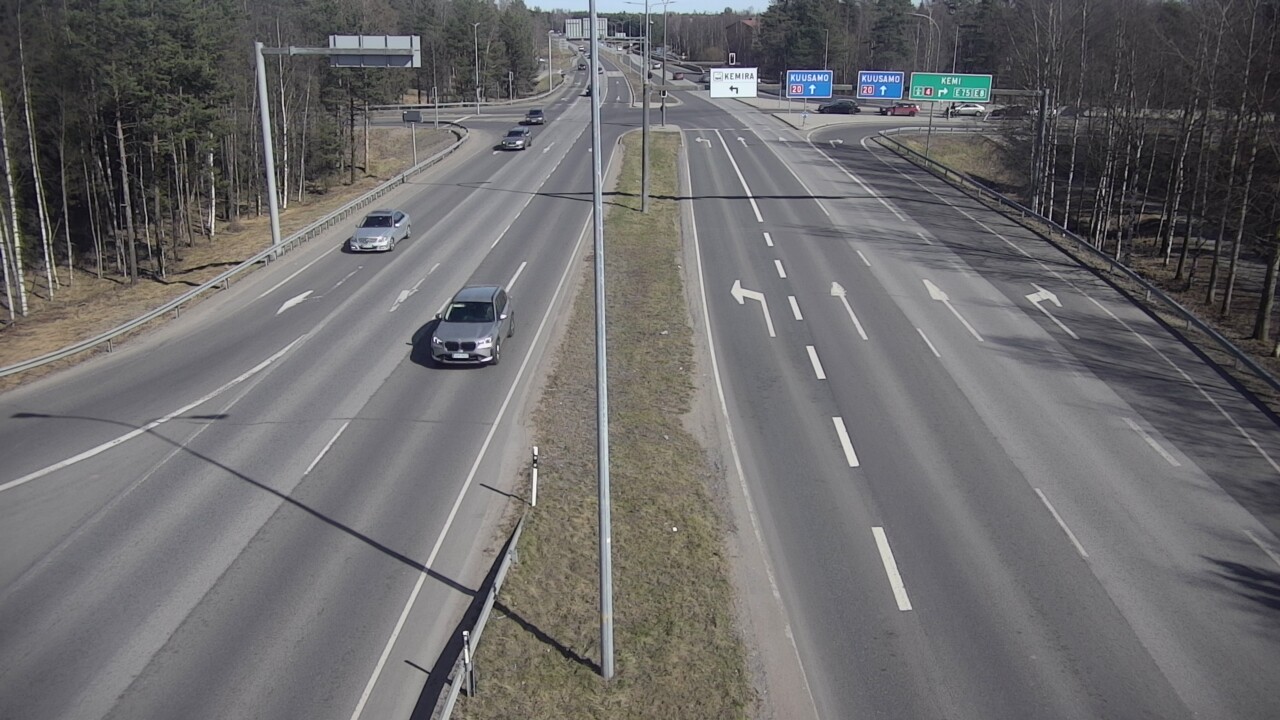Weather Camera Image Väg 4 Uleåborg, Laanila, Oulu, Pohjois-Pohjanmaa