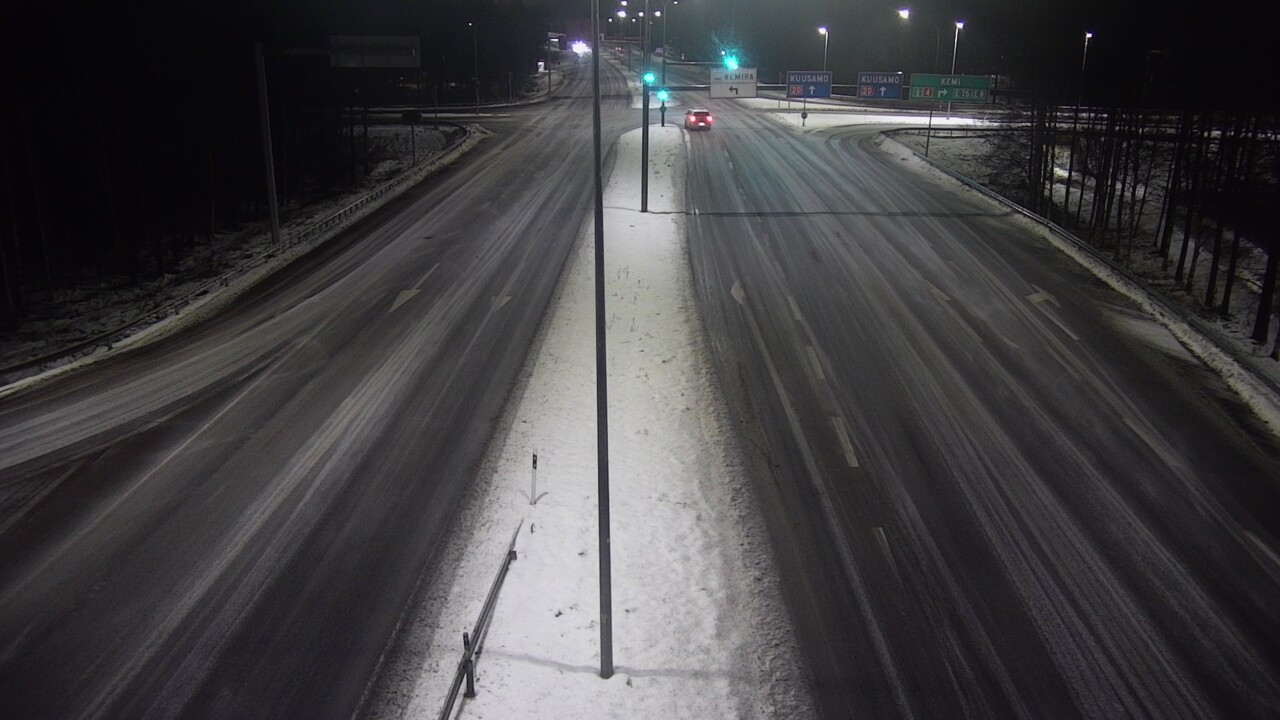 Weather Camera Image Väg 4 Uleåborg, Laanila, Oulu, Pohjois-Pohjanmaa