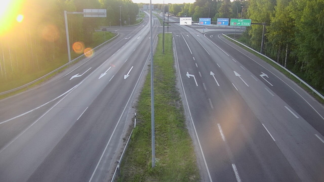 Weather Camera Image Road 4 Oulu, Laanila, Oulu, Pohjois-Pohjanmaa