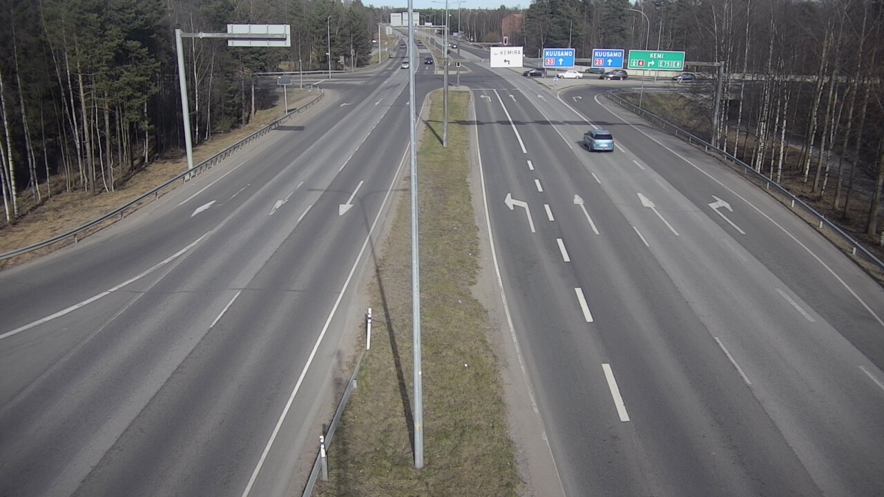 Weather Camera Image Väg 4 Uleåborg, Laanila, Oulu, Pohjois-Pohjanmaa
