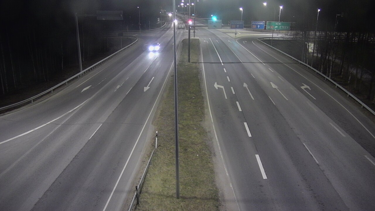 Weather Camera Image Väg 4 Uleåborg, Laanila, Oulu, Pohjois-Pohjanmaa