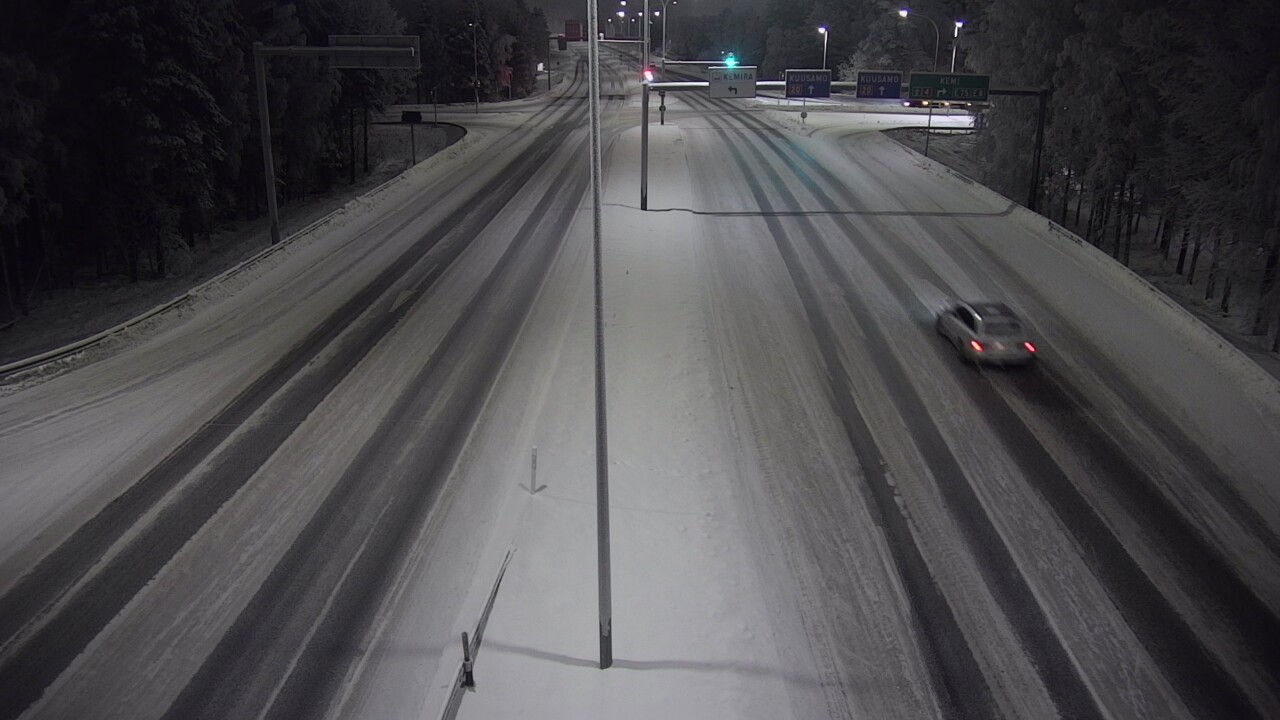 Weather Camera Image Road 4 Oulu, Laanila, Oulu, Pohjois-Pohjanmaa