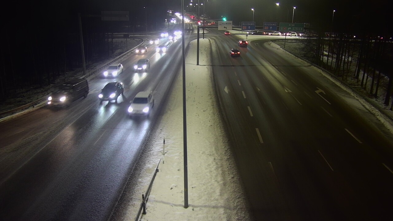 Weather Camera Image Road 4 Oulu, Laanila, Oulu, Pohjois-Pohjanmaa