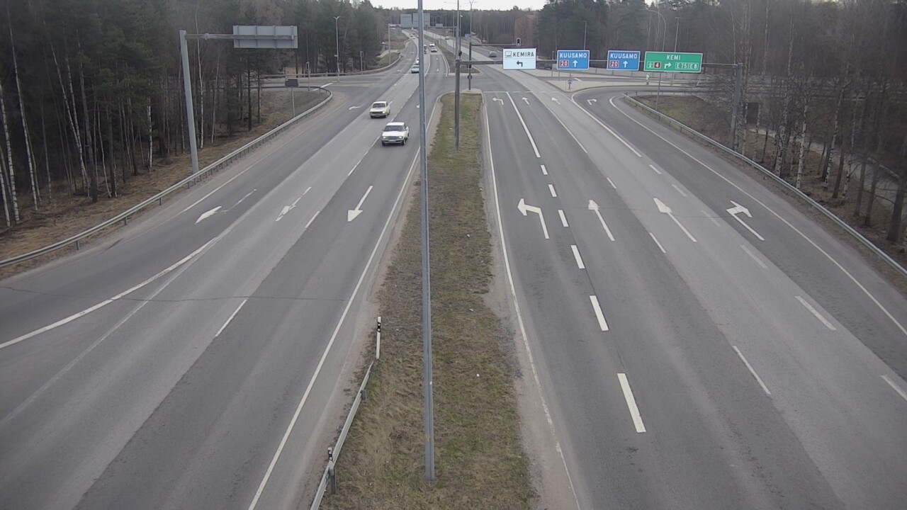 Weather Camera Image Väg 4 Uleåborg, Laanila, Oulu, Pohjois-Pohjanmaa