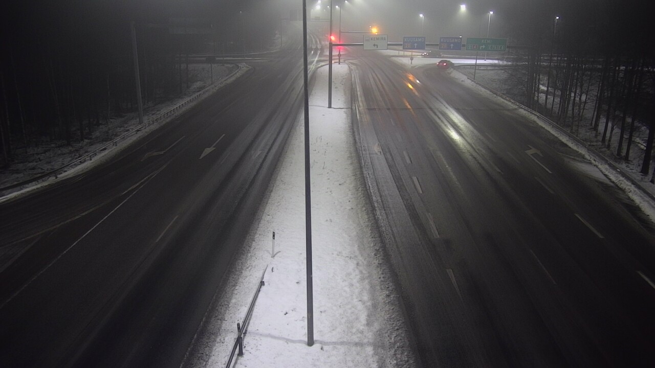 Weather Camera Image Väg 4 Uleåborg, Laanila, Oulu, Pohjois-Pohjanmaa