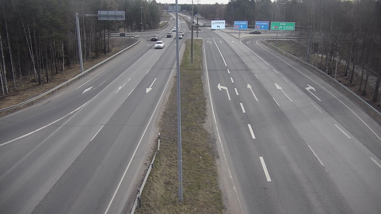 Weather Camera Image Väg 4 Uleåborg, Laanila, Oulu, Pohjois-Pohjanmaa