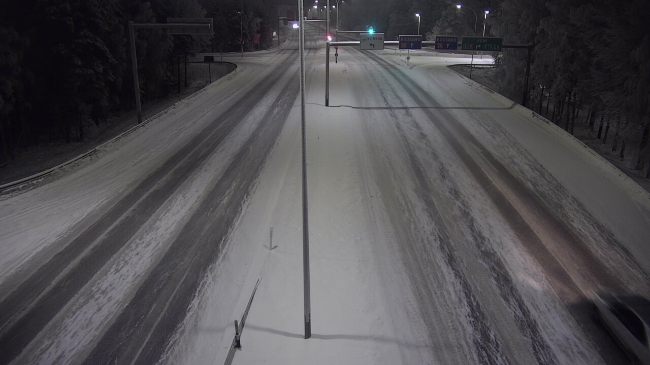 Weather Camera Image Road 4 Oulu, Laanila, Oulu, Pohjois-Pohjanmaa