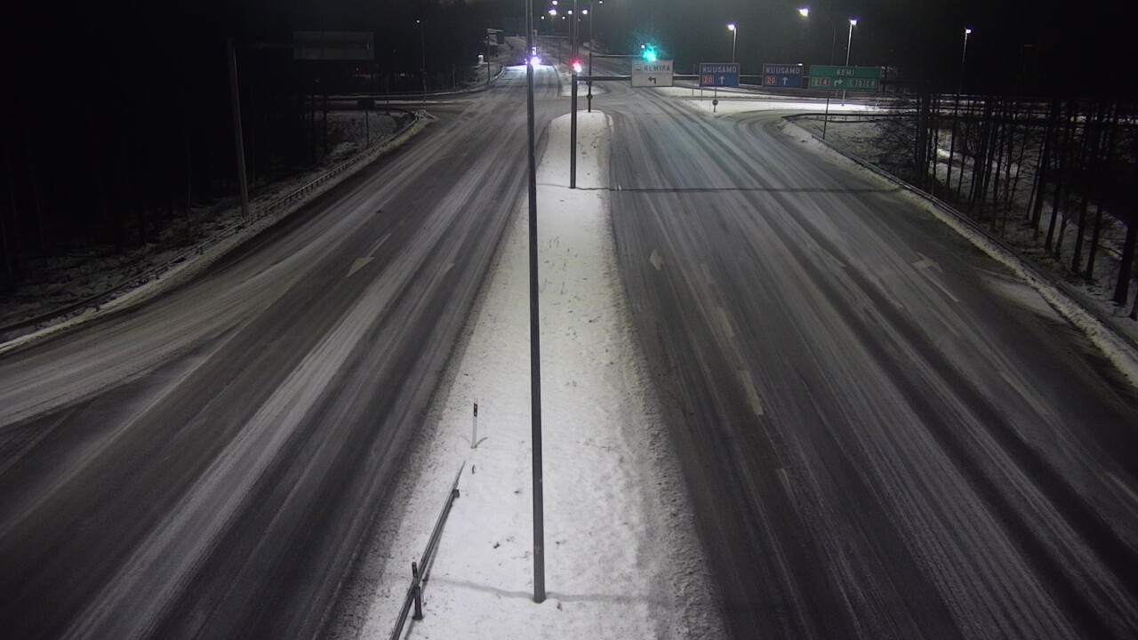 Weather Camera Image Väg 4 Uleåborg, Laanila, Oulu, Pohjois-Pohjanmaa