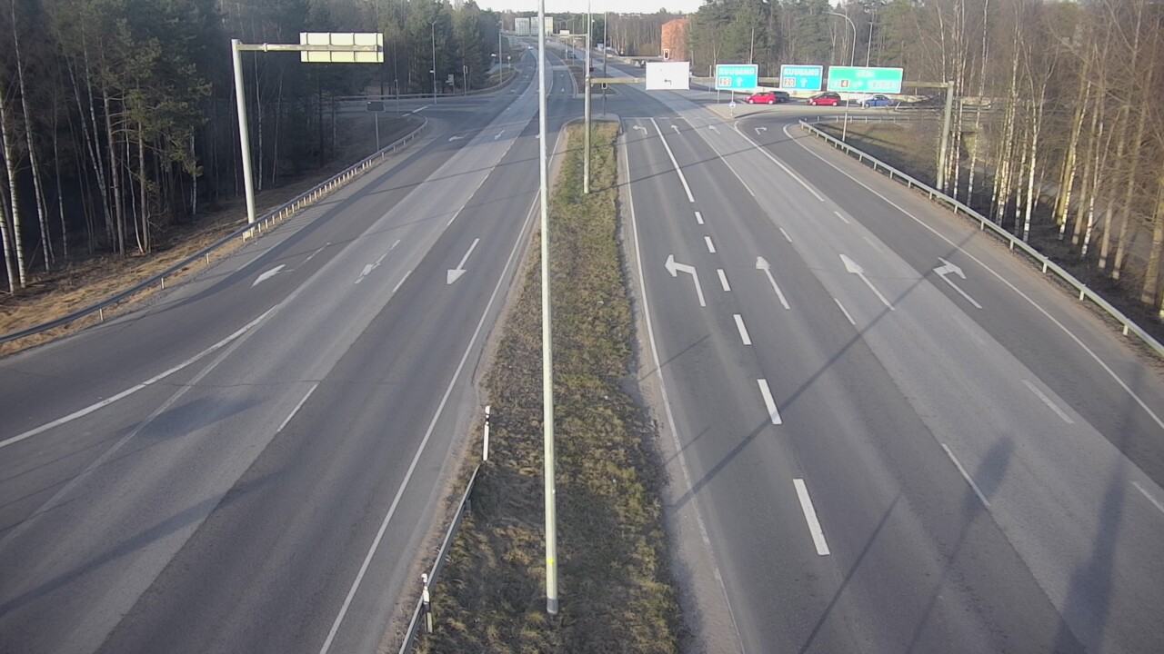 Weather Camera Image Väg 4 Uleåborg, Laanila, Oulu, Pohjois-Pohjanmaa