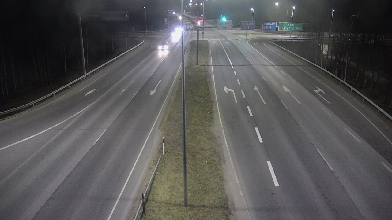 Weather Camera Image Väg 4 Uleåborg, Laanila, Oulu, Pohjois-Pohjanmaa