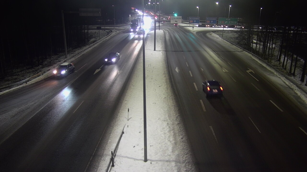 Weather Camera Image Road 4 Oulu, Laanila, Oulu, Pohjois-Pohjanmaa