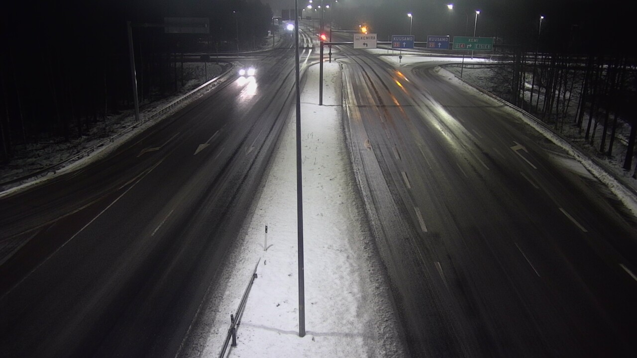 Weather Camera Image Väg 4 Uleåborg, Laanila, Oulu, Pohjois-Pohjanmaa