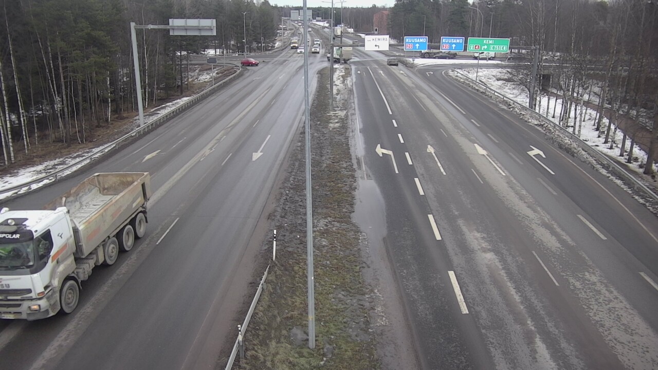 Weather Camera Image Väg 4 Uleåborg, Laanila, Oulu, Pohjois-Pohjanmaa