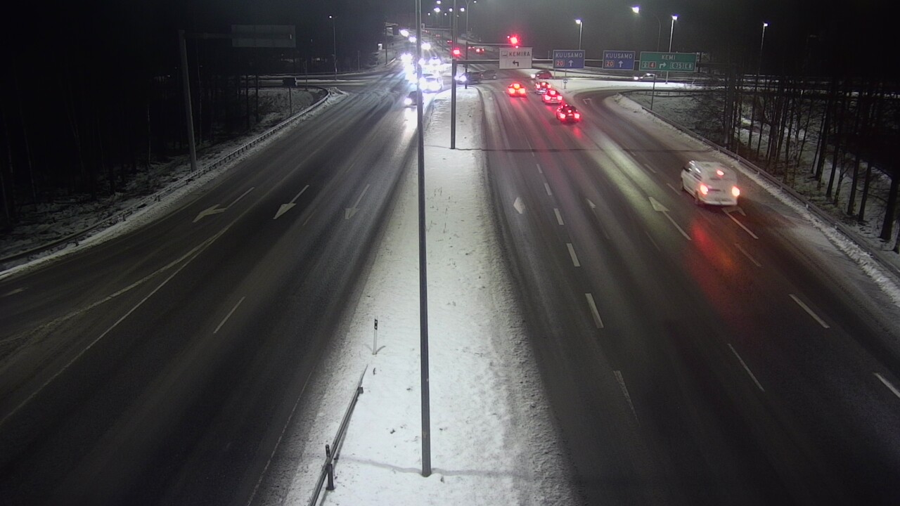 Weather Camera Image Road 4 Oulu, Laanila, Oulu, Pohjois-Pohjanmaa