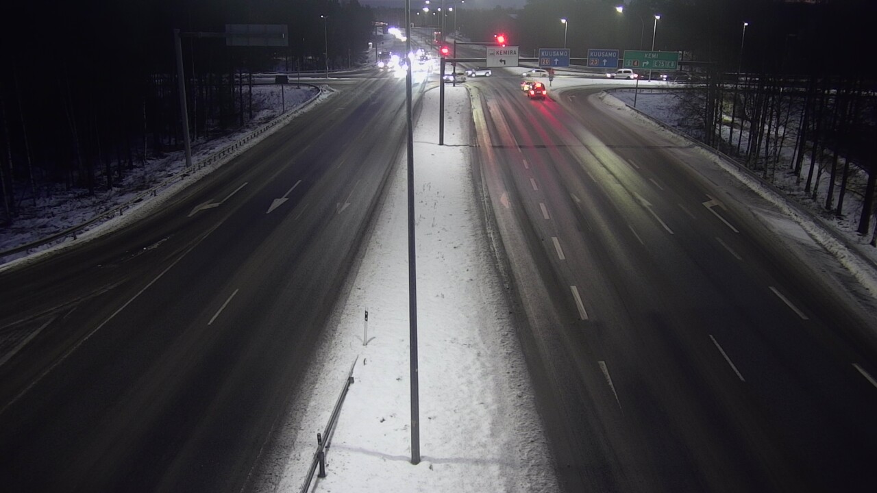 Weather Camera Image Väg 4 Uleåborg, Laanila, Oulu, Pohjois-Pohjanmaa