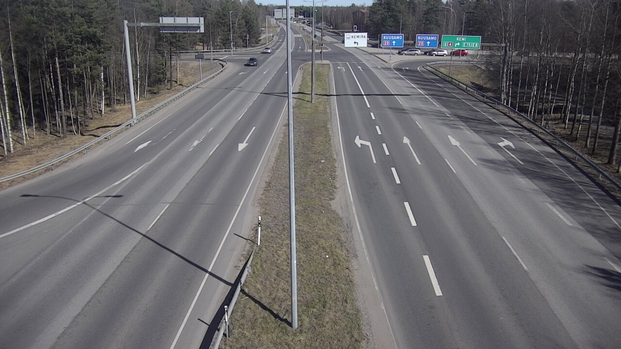 Weather Camera Image Väg 4 Uleåborg, Laanila, Oulu, Pohjois-Pohjanmaa