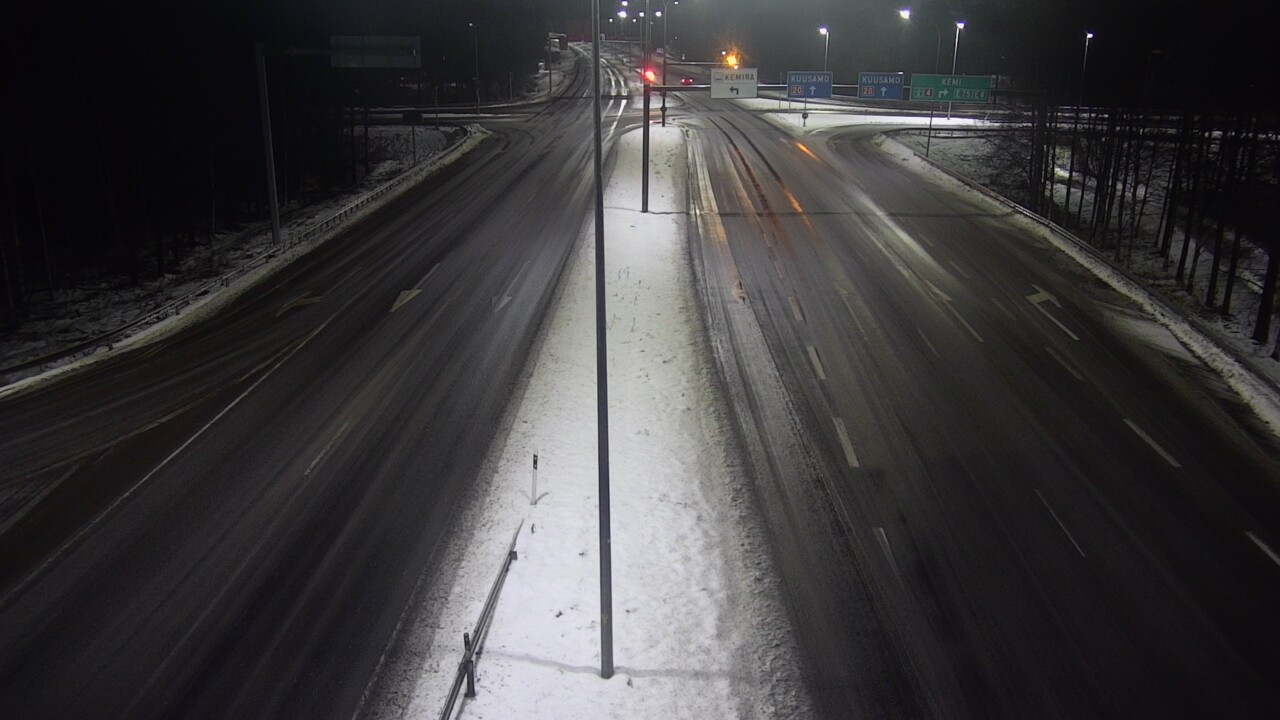 Weather Camera Image Väg 4 Uleåborg, Laanila, Oulu, Pohjois-Pohjanmaa